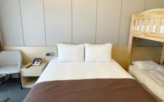 Jackson No9 Suite and Spa - 2