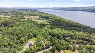 Serene Escape In Finger Lakes Wine Country Close to Ithaca - 1