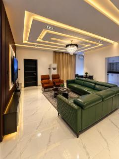 BIGMAN RESIDENCEs - 0