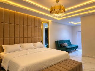 BIGMAN RESIDENCEs - 1