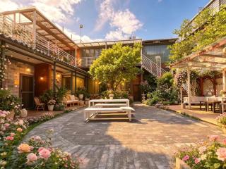BoXin Mystery Secret Garden Retreat大理古城泊心秘境花园客栈 - 0