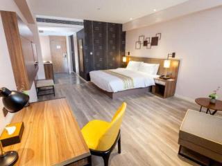 Campanile Hotel Dongying Financial Port - 1