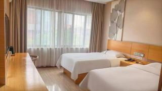 GreenTree Inn Express Shanghai Baoshan District Youyi Road Metro Station - 8