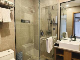 GreenTree Inn Xinxiang Fengqiu County Xingfu Road - 7