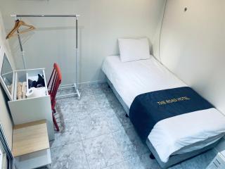 The Road Hotel - 8