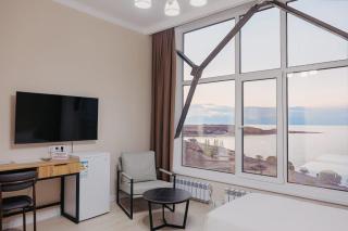 Ton Azure Hotel - 8
