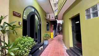 Full House 4 bedrooms with kitchen and Laundry - 4