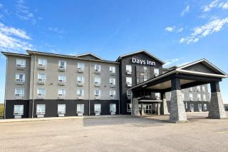 Days Inn by Wyndham Grande Prairie - 9
