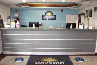 Days Inn by Wyndham Franklin - 5