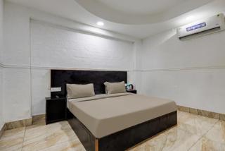 FabHotel Delvique - 6