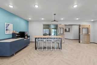 WoodSpring Suites St Joseph - 5