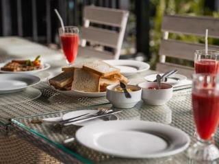 Ella Deck Resort - 2