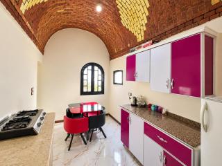 private home lucky seven - 2