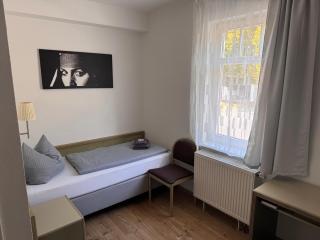 Hotel Schöne Aussicht - 4