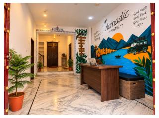 Nomadic Hostel and Cafe By the Lake - 7