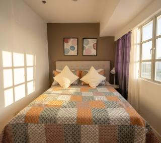 Casa Rosa1 2BR in BGC 5th Ave wifi 300 mbps 5 pax - 9