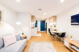Modern 2BR with Patio in Christchurch CBD - 0