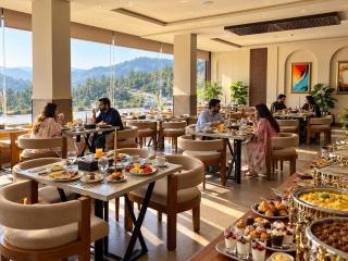 Best Western Hotel Murree - 6