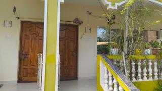 People 's Hostel - 0