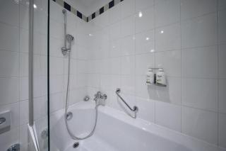 Holiday Inn - Salzburg City by IHG - 9