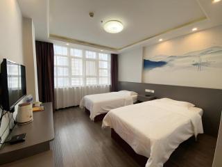 GreenTree Inn HanZhong Railway Station Beiyihuan Road Express Hotel - 3