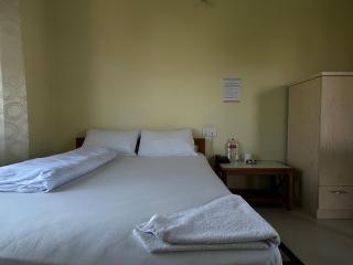 Om Thakali Guest House and Restaurant - 3