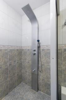 BeCentral! by RV Apartments - 9