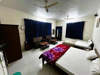 KRISHNAM GUEST HOUSE - 2