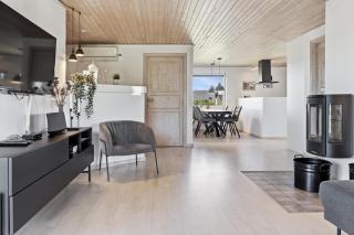 Moderniseret Feriehus I Vejlby Klit Sj186 - 3