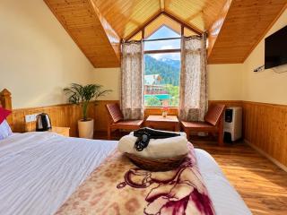 Urban Monk Stays and Cafe- Apartments and Villa near Hadimba Temple - 3