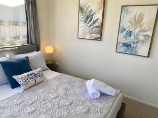 Tranquil 3-Bedroom Retreat in Townsville City - 2