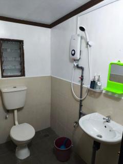 Sukau Wildlife View Bed & Breakfast - 3