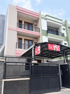 Sera Hotel Tomang - 7
