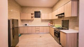 Vision Executive Suites Apartments - 4