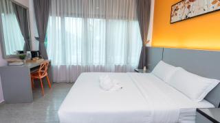 Swing & Pillows - Travelland Hotel, Ipoh - 5