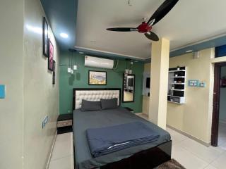 Taj Guest House & Lodging - 4