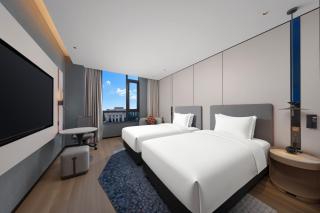 Holiday Inn Express Danyang - 1
