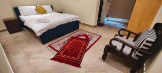 Modern & Cozy 2BR Apartment in DHA 4 - 4
