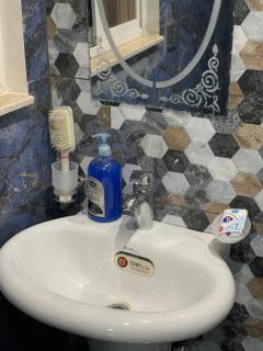 Modern Spacious Apartment in the Heart of Bahria Town - 7