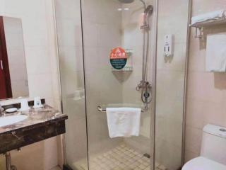 GreenTree Inn Anqing Tongcheng South Shengtang Road Shengtang International Business Hotel - 8
