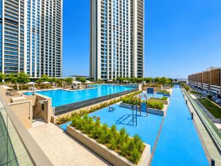 High Rise Haven I Burj and Fountain View I Vast Outdoor - 8