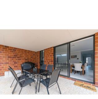 Wellard Nest - New House Walk to Train Station &Shops Close to beaches and Motorplex - 8