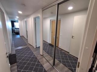 Diamond Balcony Suite - Sauna & Free Parking - 8ppl - 5
