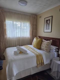 Unendoro Guest Cottage - Unit 2 - 0