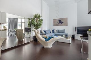 Frank Porter - Marina Promenade - 8