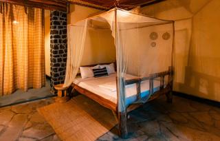 Karisimbi Cave Resort - 1