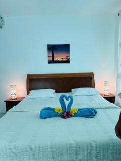 Sunset Villa Apartment - 2