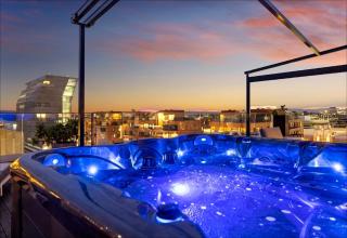 Amazing 3 bedrooms Apt with Jacuzzi & Terrace - 3