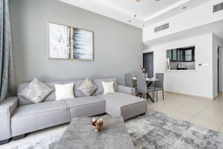 StoneTree - SkyView Tower 1 BR - Best Location - 2