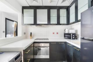 StoneTree - SkyView Tower 1 BR - Best Location - 4